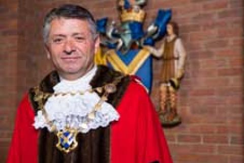 Cllr Salih Gaygusuz, Mayor of St Albans City and District